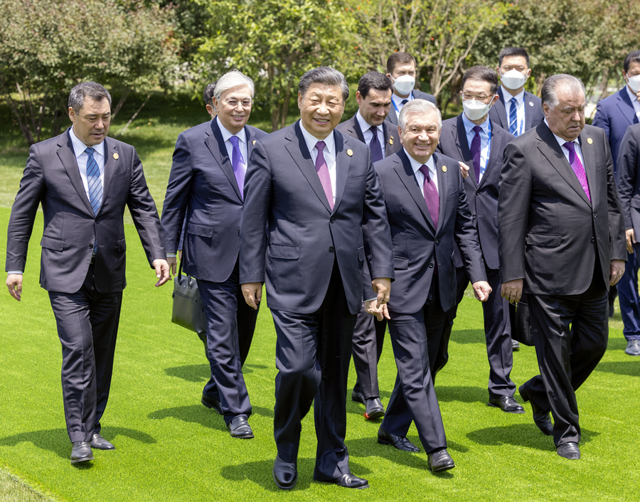 习近平主持首届中国－中亚峰会并发表主旨讲话