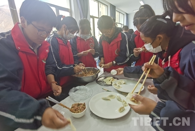 千里之外有爱的陪伴和“家”的温暖