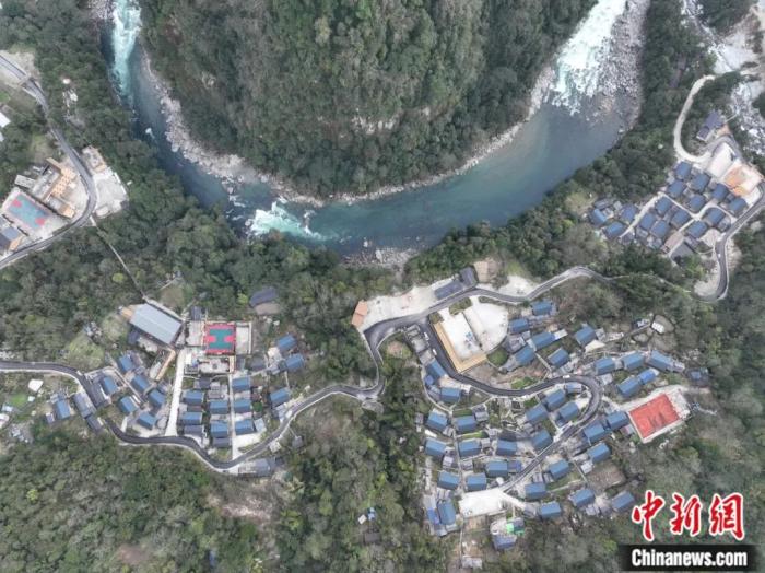 东西问丨于运全：从脱贫攻坚迈向乡村振兴，中国式现代化如何惠及世界？