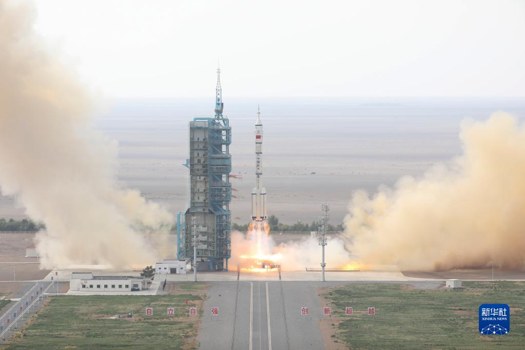 神舟十六号载人飞船发射取得圆满成功 中国空间站全面建成后首次载人飞行任务开启