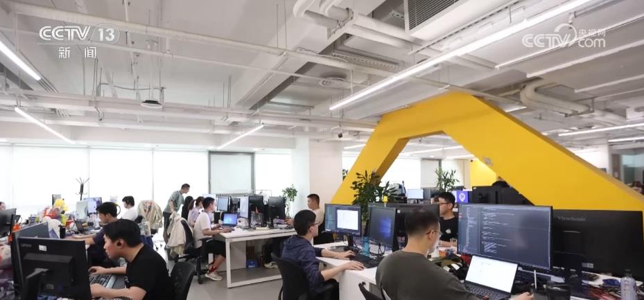 释放消费潜力 促进消费升级 做好经济发展“大文章”