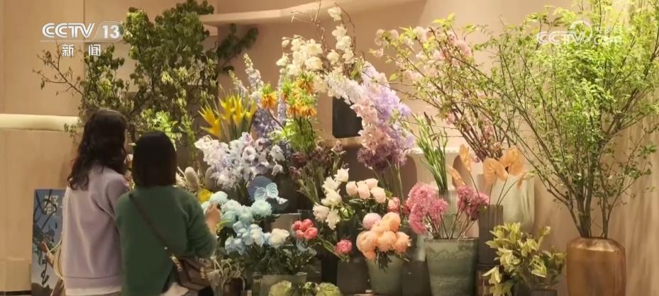 释放消费潜力 促进消费升级 做好经济发展“大文章”
