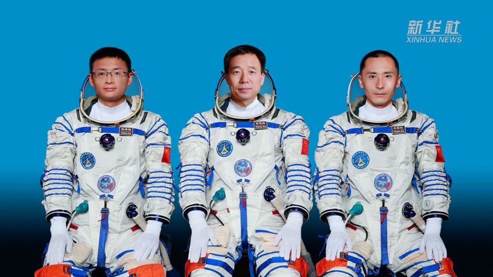 创意微视频｜中国空间站：神十五，再见！神十六，你好！