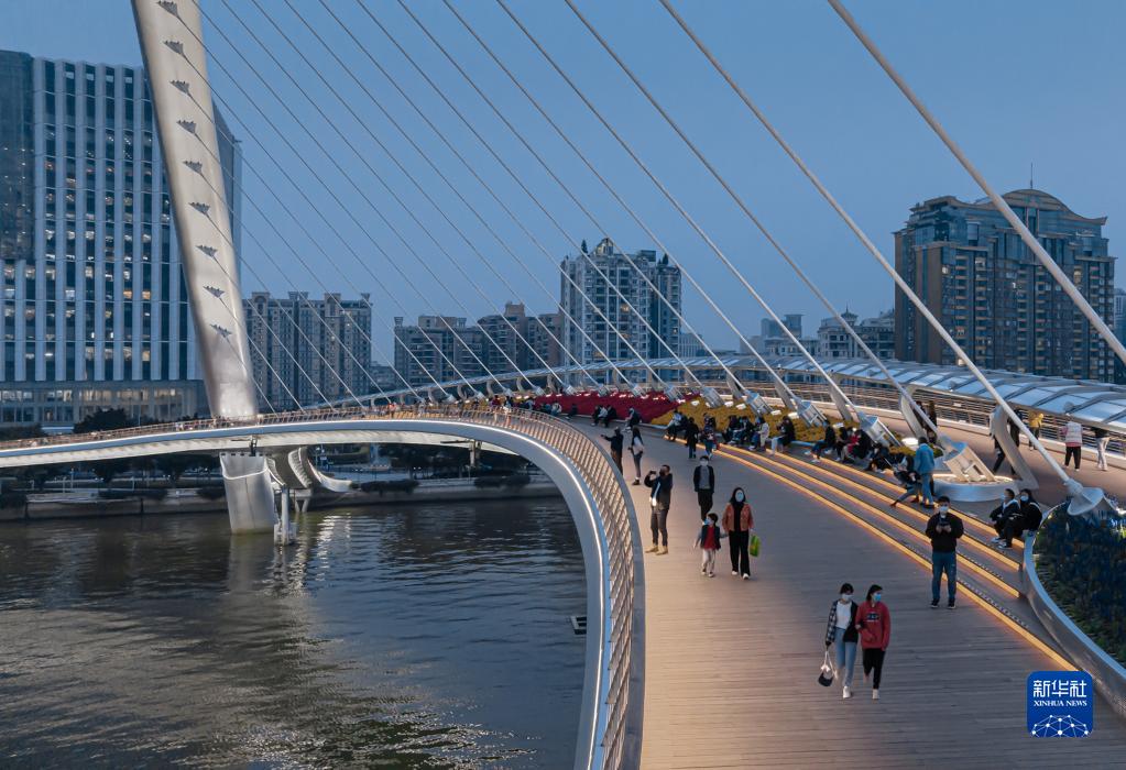 广州海心桥获“世界人行桥奖”金奖