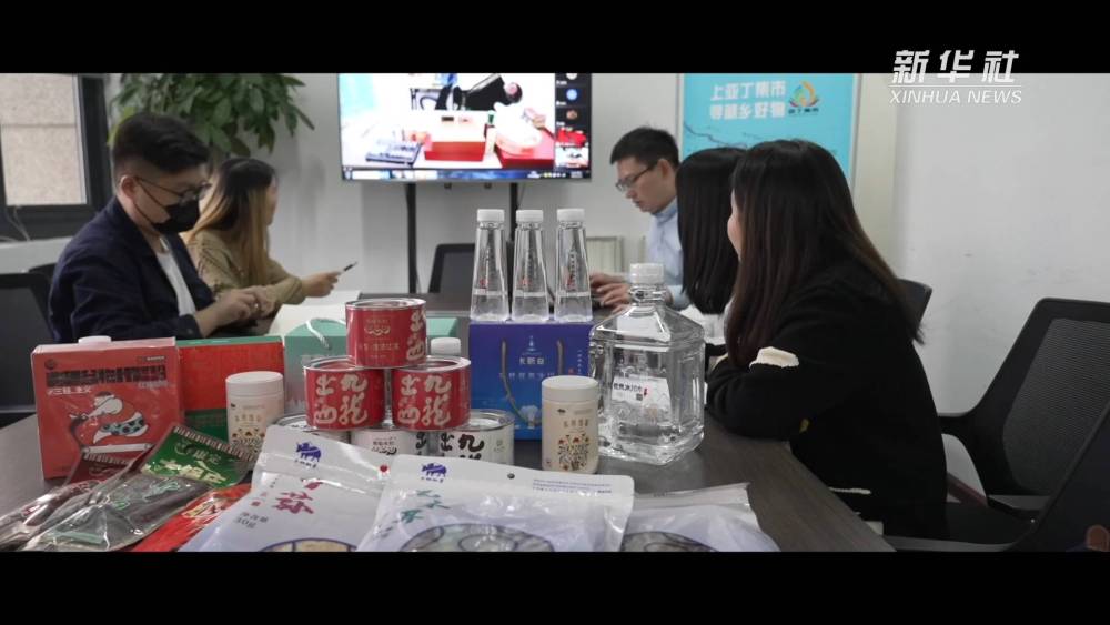 “千万工程”20年纪录片《绿水青山的回响》