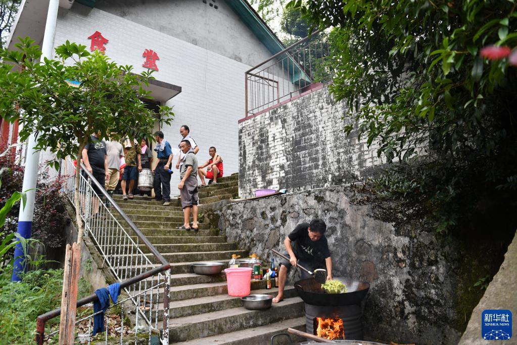 湖南湘西：强降雨过后抢险救灾