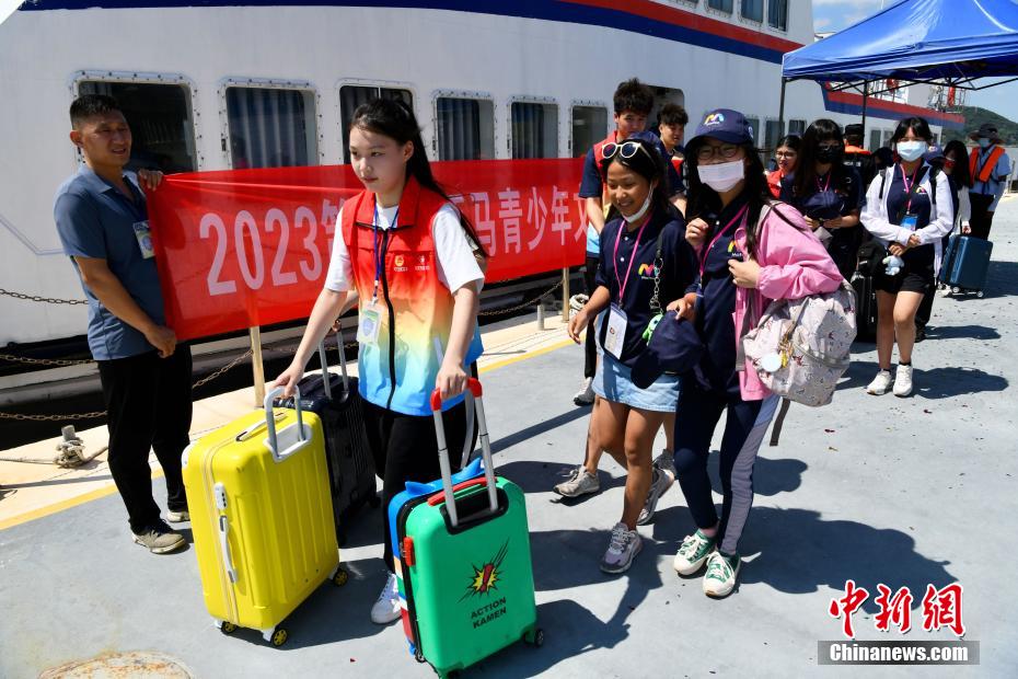 两岸“小三通”航线暑运升温