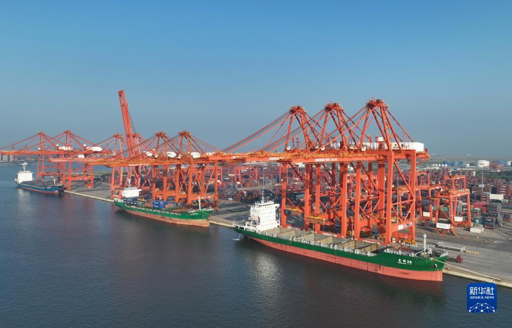 河北唐山港上半年外贸货物吞吐量超1.6亿吨