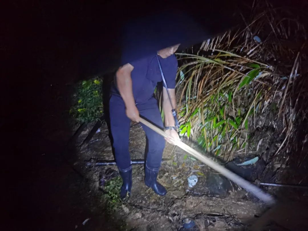 浙江泰顺:防汛防台有你们,安心!