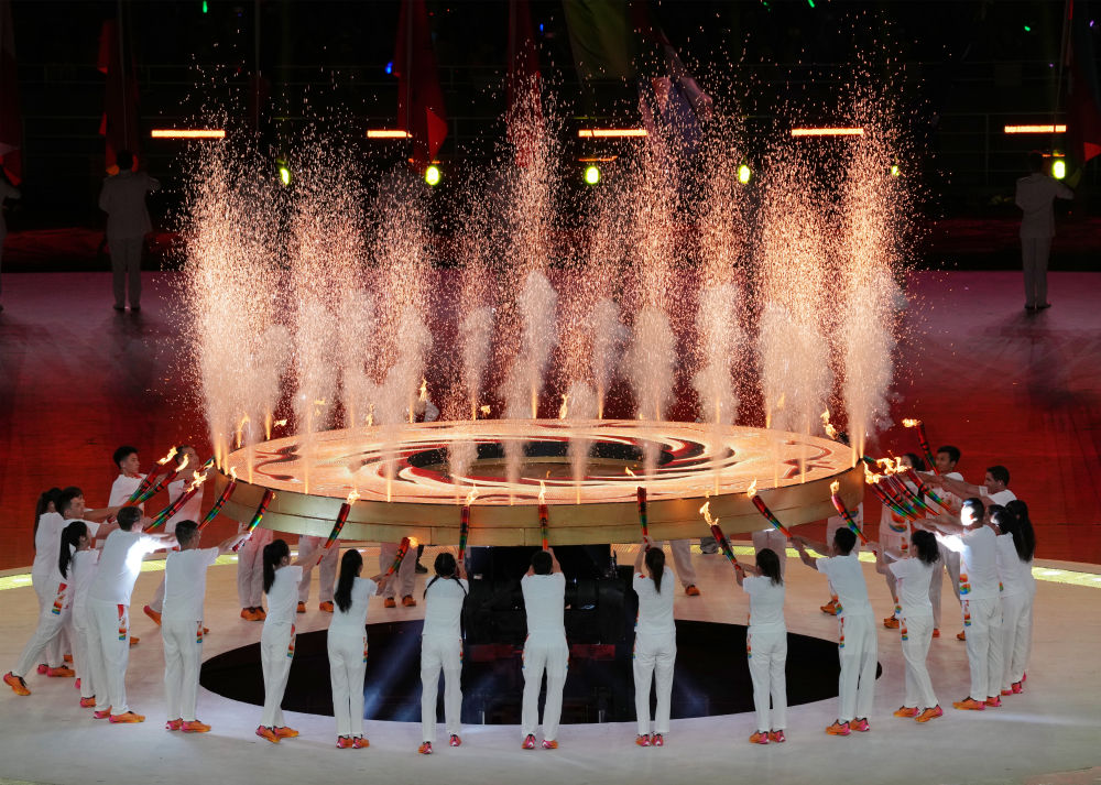 成都大运会｜“太阳神鸟”照耀大运会开幕式的背后