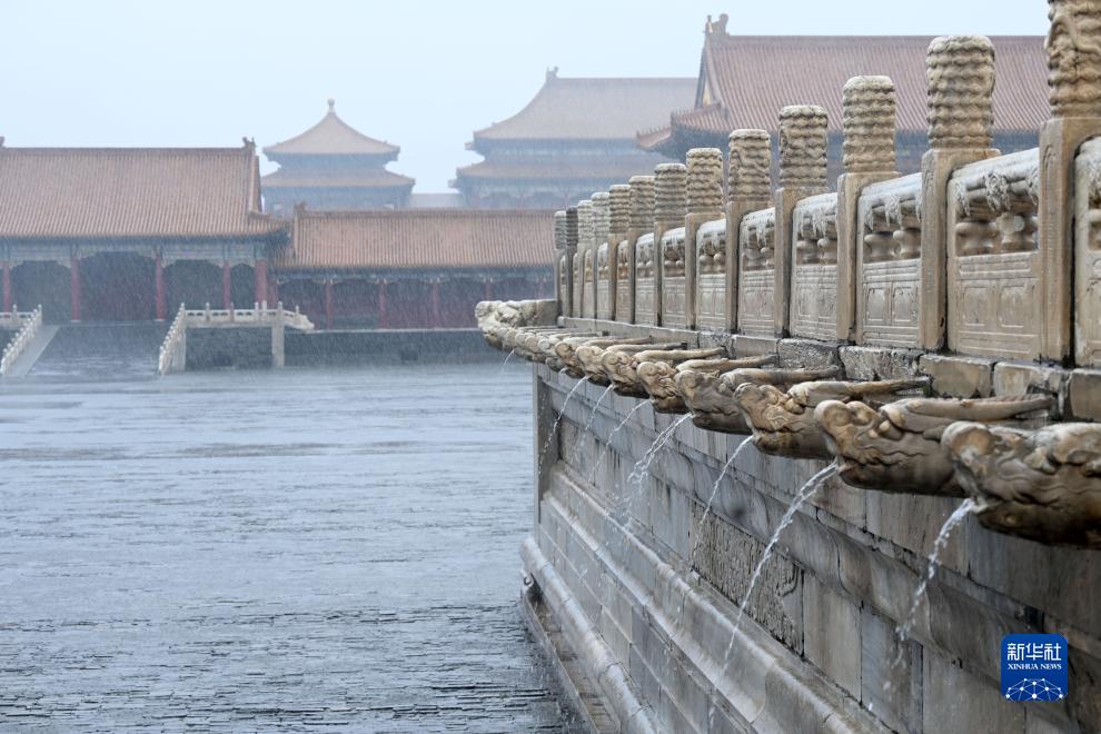 故宫600年排水系统抵御暴雨袭击