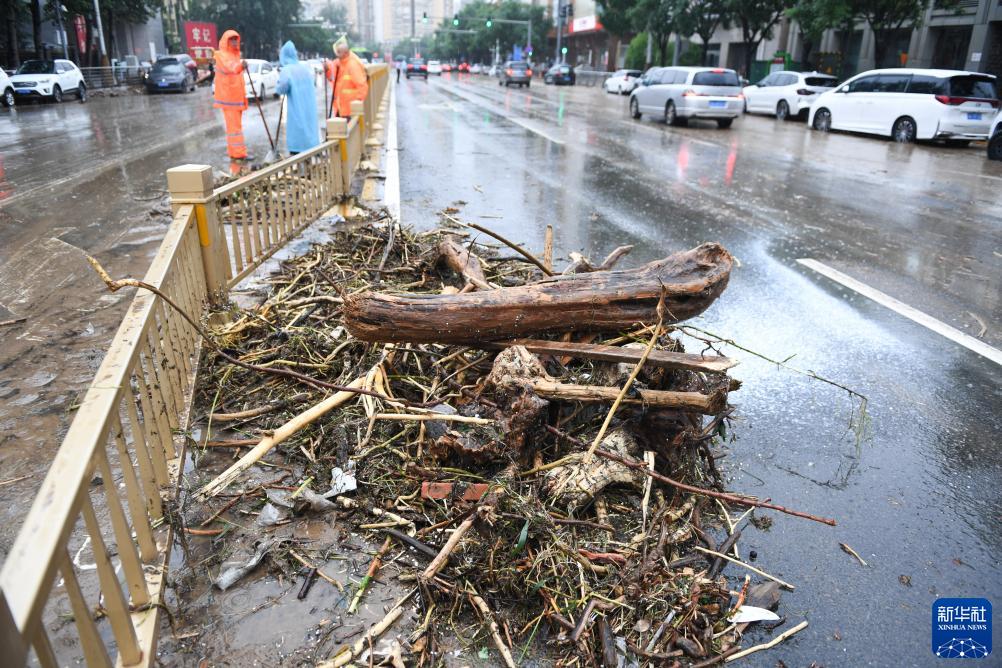北京：雨中门头沟现场直击