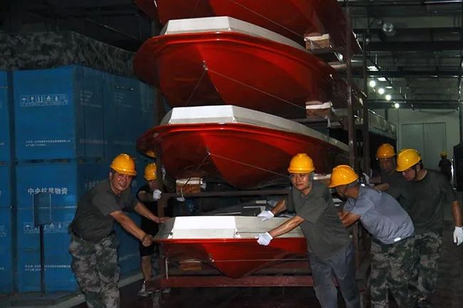 黄委、长江委紧急调运物资驰援河北!