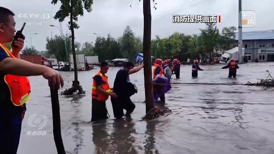 焦点访谈丨风雨同舟 人民至上 坚决打赢这场硬仗