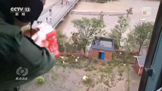 焦点访谈丨风雨同舟 人民至上 坚决打赢这场硬仗