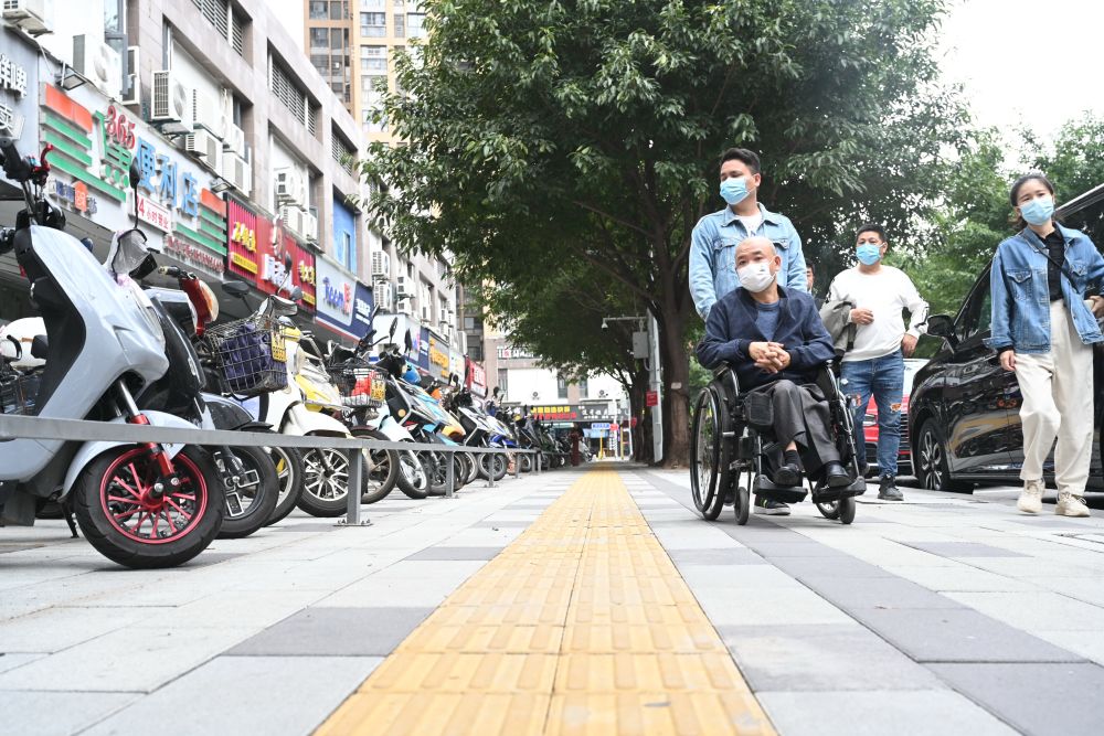 一刻钟生活圈 居民的&ldquo;幸福圈&rdquo; | 新华每日播报特刊
