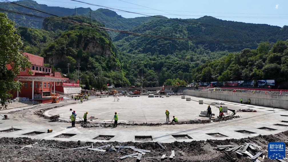北京：山区小学抢修待开学