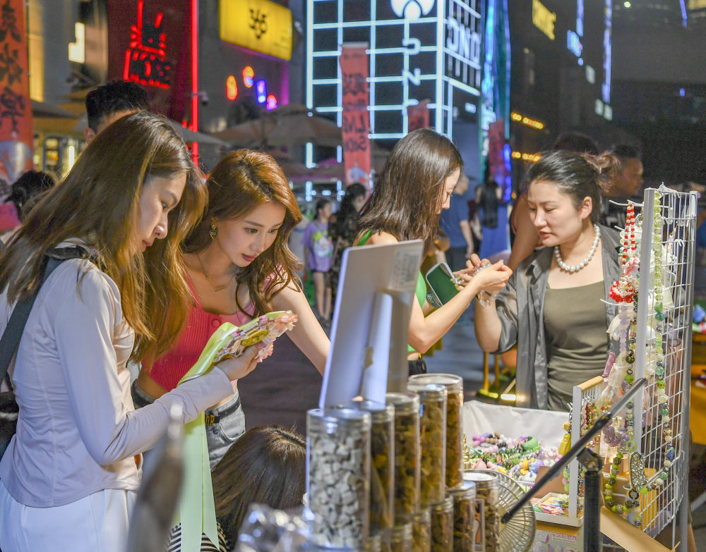 “一城千面”汇巴渝——人文经济视野下的重庆观察