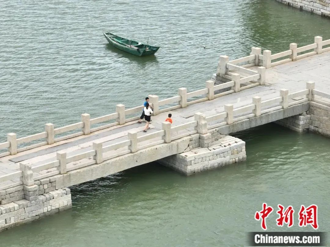 四个“最”揭秘时速最高的跨海高铁