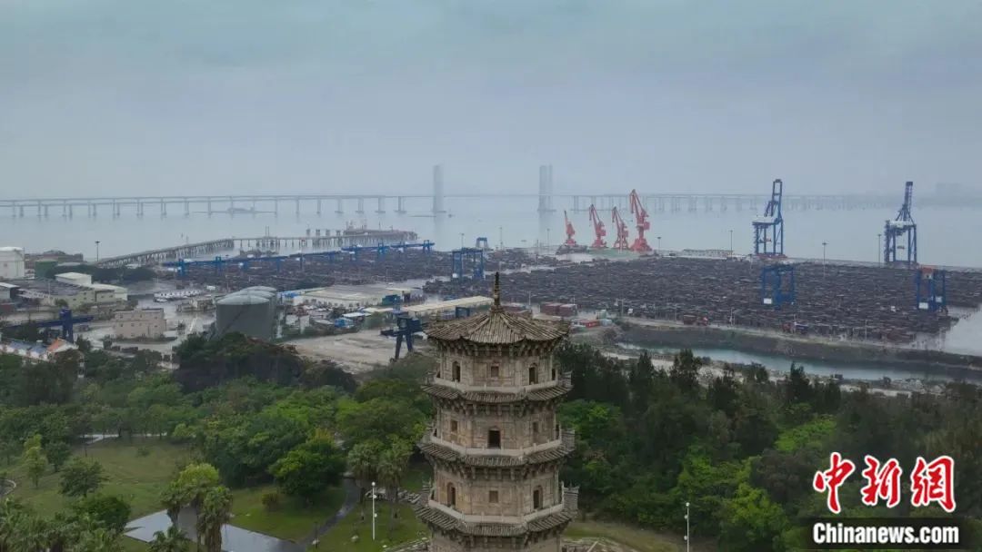 四个“最”揭秘时速最高的跨海高铁
