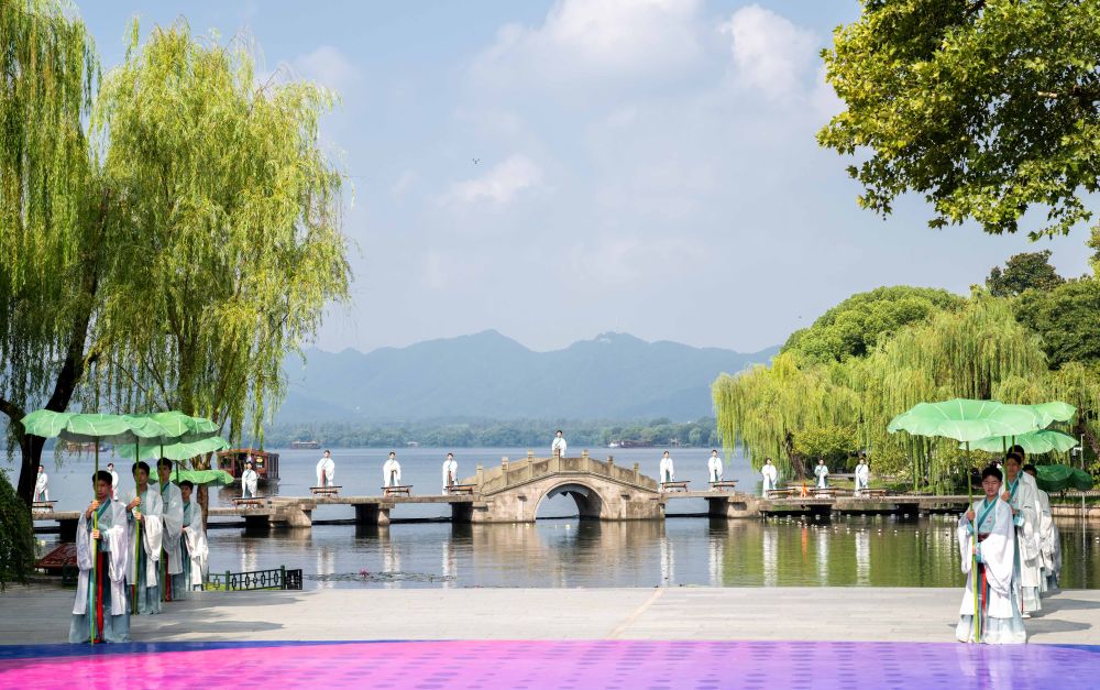 杭州亞運(yùn)會(huì)丨火炬?zhèn)鬟f看“浙”里:杭州