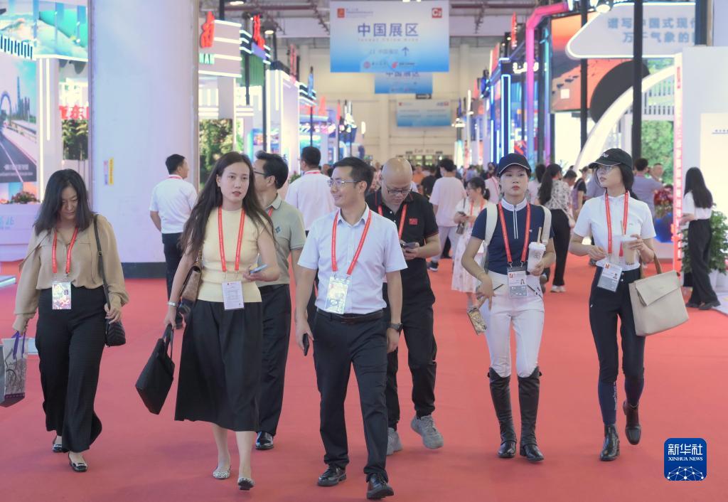 新华全媒+丨第二十三届中国国际投资贸易洽谈会在厦门举办