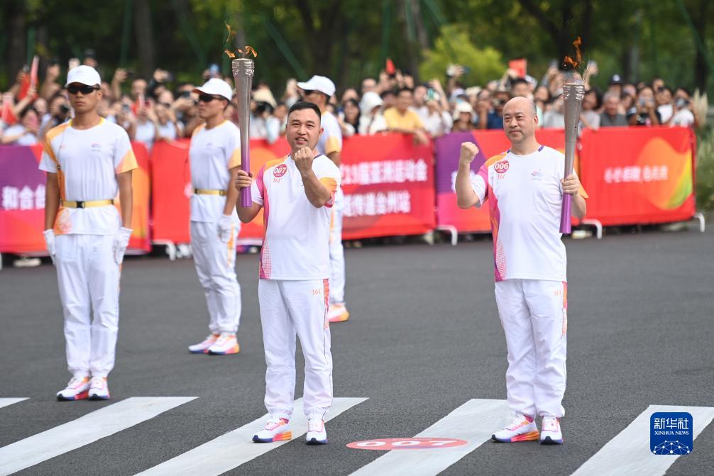 杭州亚运会火炬在台州传递
