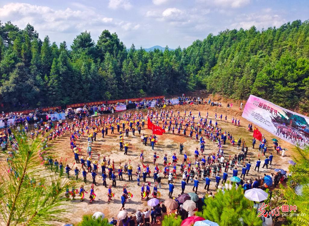 【中国农民丰收节】图话“丰”景丨多地民众花样庆祝丰收节
