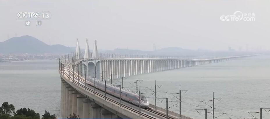 216.4万亿元、400万辆……一系列数据勾勒出我国经济旺盛活力