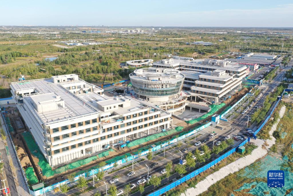 雄安新区：启动区重点工程芳容初绽
