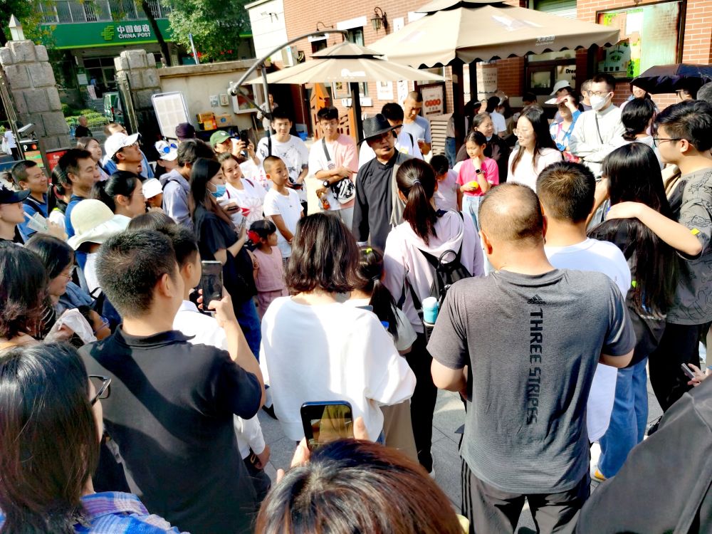 假期看消费丨浓浓文艺味，品一品这道“文化餐”