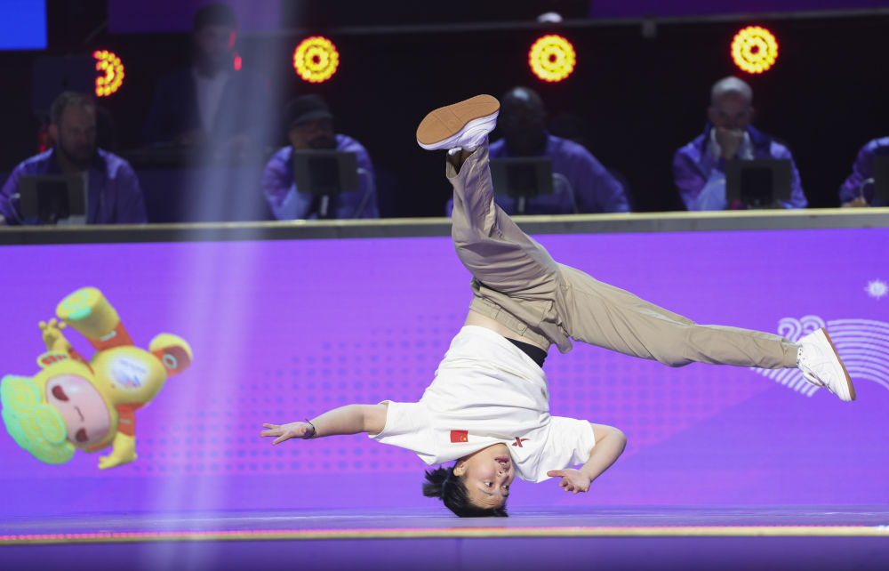 杭州亚运会·全天综合 | 200金！中国代表团创亚运会历史最佳战绩