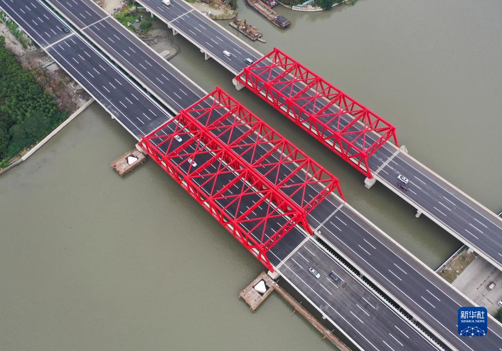 沪宁高速公路青阳港大桥正式通车
