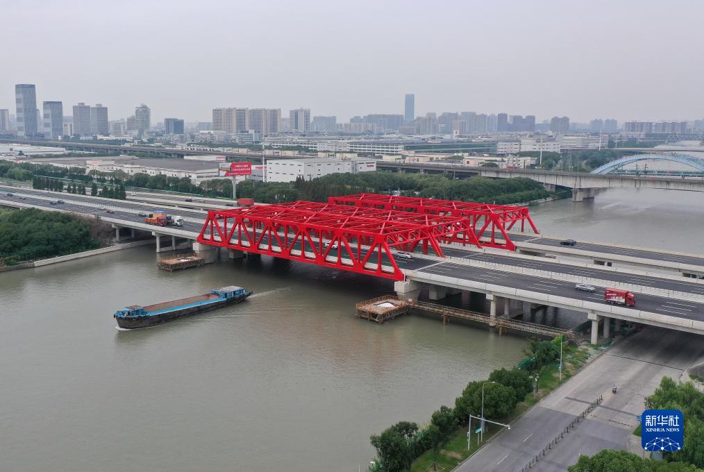 沪宁高速公路青阳港大桥正式通车