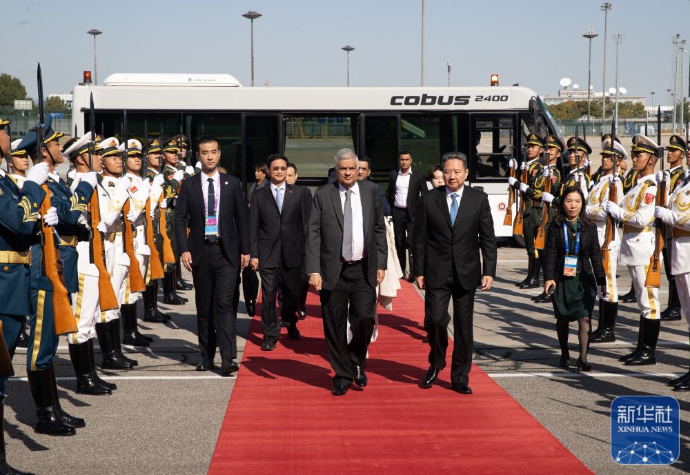 来华出席第三届“一带一路”国际合作高峰论坛的外方领导人及嘉宾陆续抵达北京