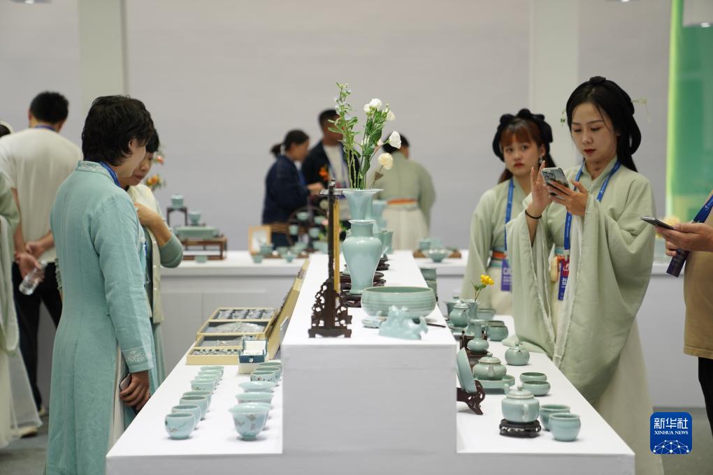 2023中国景德镇国际陶瓷博览会开幕