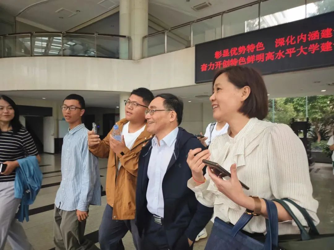 撑起中国未来的天空——全国政协首次“科普万里行”活动纪实