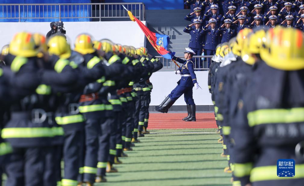 全国消防救援队伍实战化比武竞赛在济南闭幕