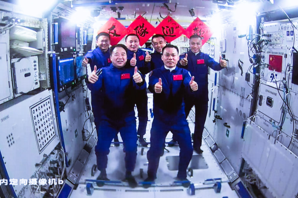 逐梦天宫启新程——写在神舟十七号载人飞船飞赴“天宫”之际