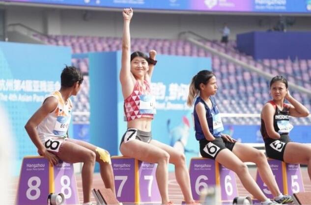 回顾杭州亚残运会上坚强身影 致敬每一个“不屈的灵魂”