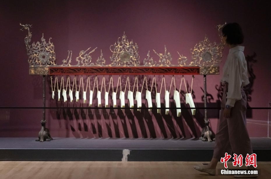 南京博物院“玉润中华”特展布展 600余件（组）玉器集中亮相
