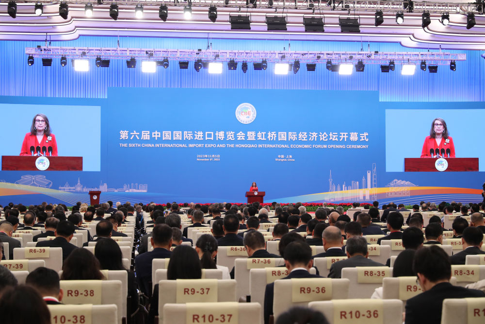 “习近平主席致信让我们感受到中国推进高水平开放的坚定决心”——来自第六届进博会参展跨国企业和与会嘉宾的心声