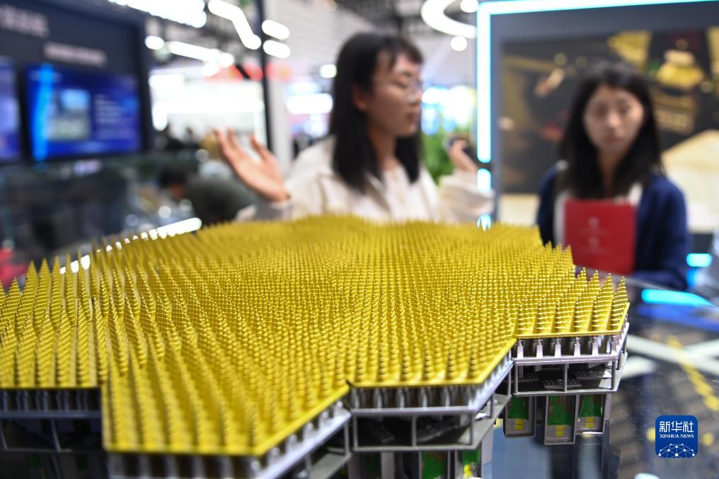 从“互联网之光”成果洞见未来——2023年世界互联网大会“互联网之光”博览会在乌镇开幕