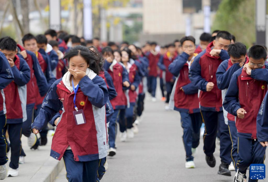 贵州黄平：积极探索民族地区育人新路
