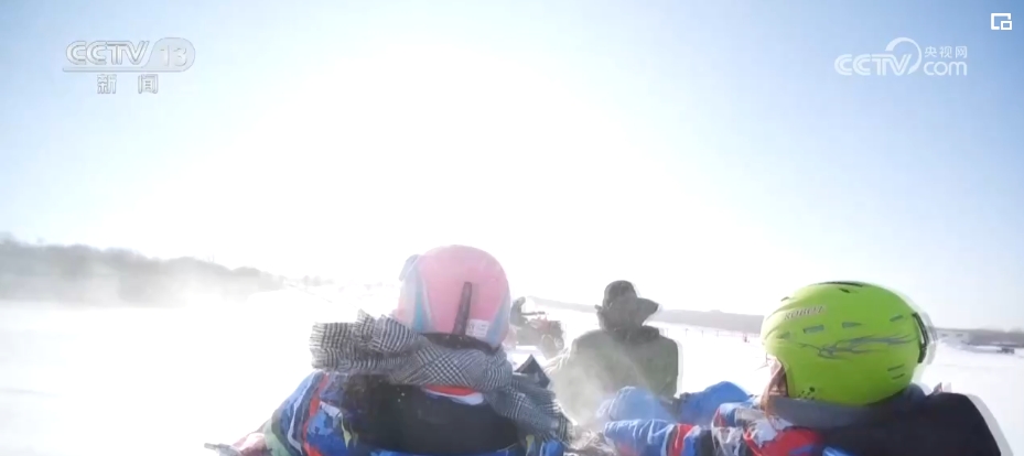 “南客北上”“北雪南移”“赛事+文旅” 冰雪游消费新趋势逐渐显现