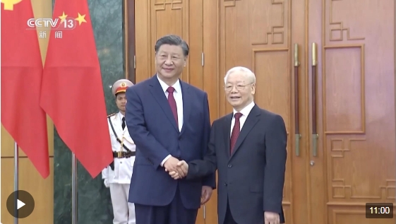 习近平同越共中央总书记阮富仲举行会谈