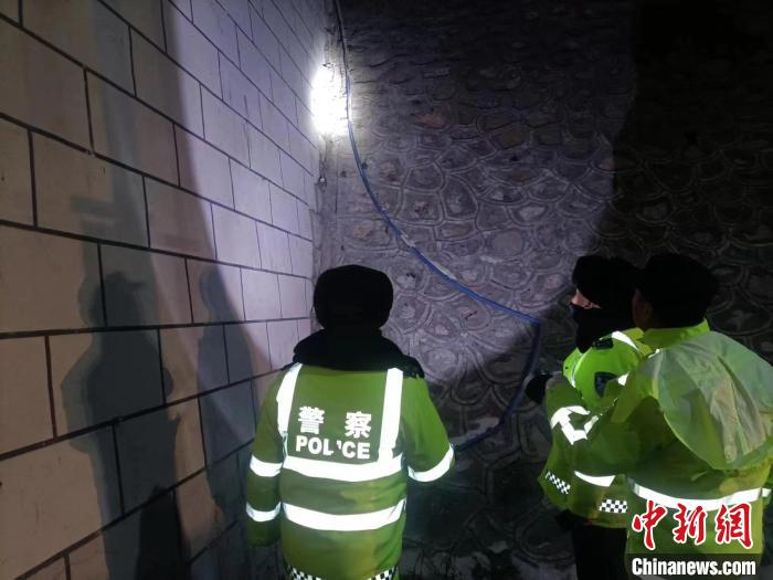 青海公安全力开展震后救援 全省道路交通态势稳定有序