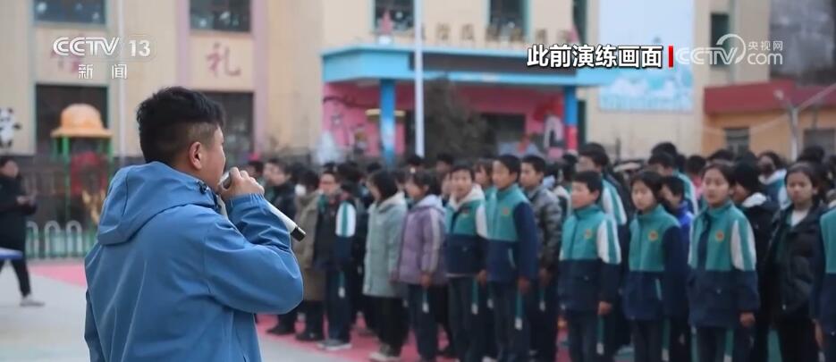 震时270名学生3分钟安全撤离 震前2小时学校才进行了地震应急演练