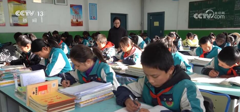 震时270名学生3分钟安全撤离 震前2小时学校才进行了地震应急演练