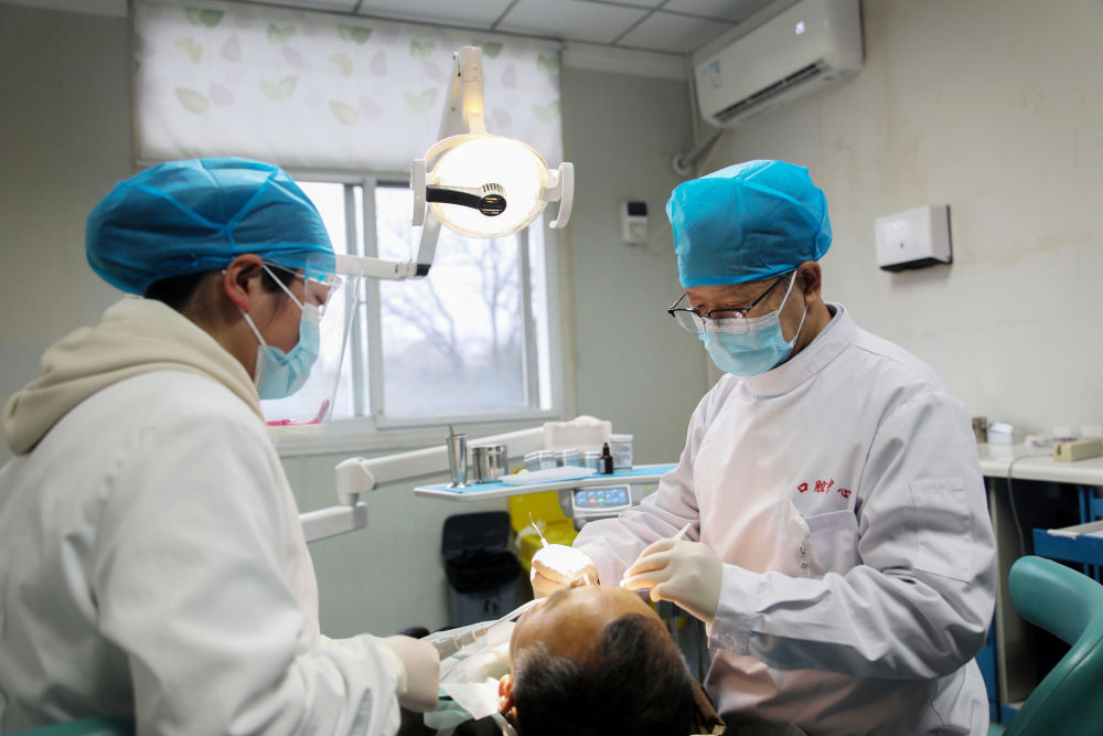 新华全媒+丨我在岗位上迎新年